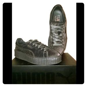 Fenty Creeper Gray w/ Velvet Bag